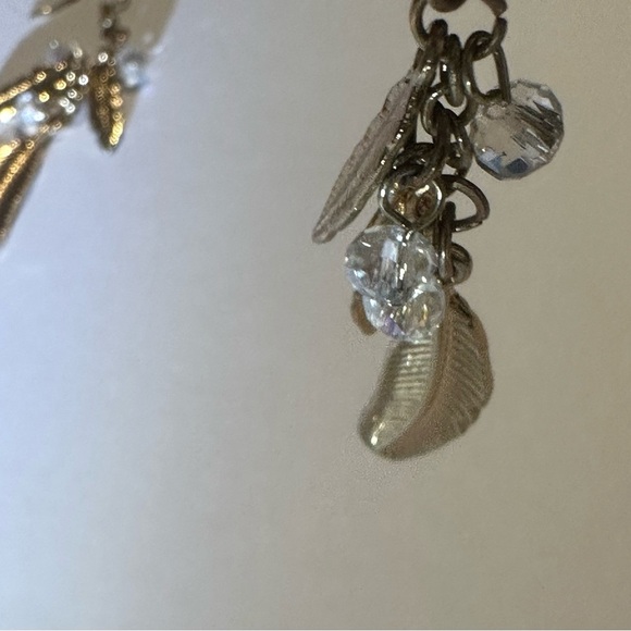 Vintage Never Worn Elegant Silver Leaf Earrings for Women - Picture 3 of 10